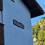 Kristall F * Saas-Grund